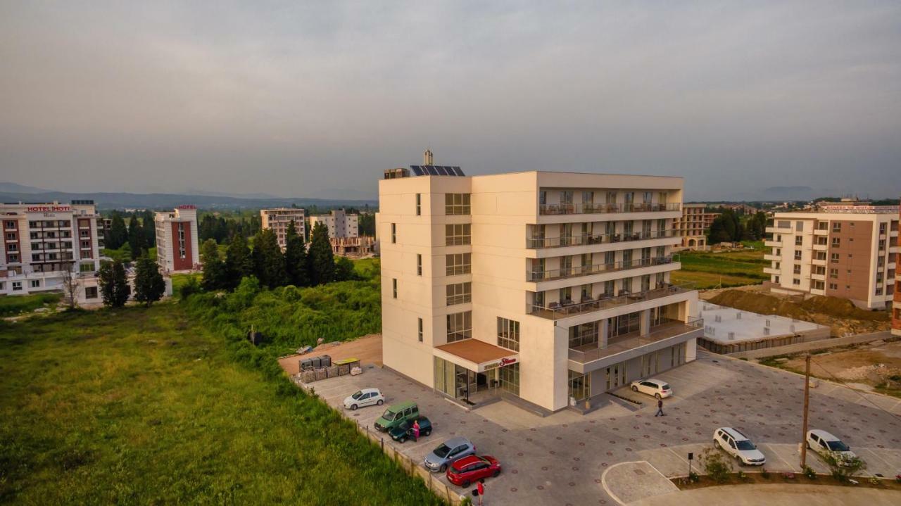 Hotel Franca Ulcinj Exteriör bild